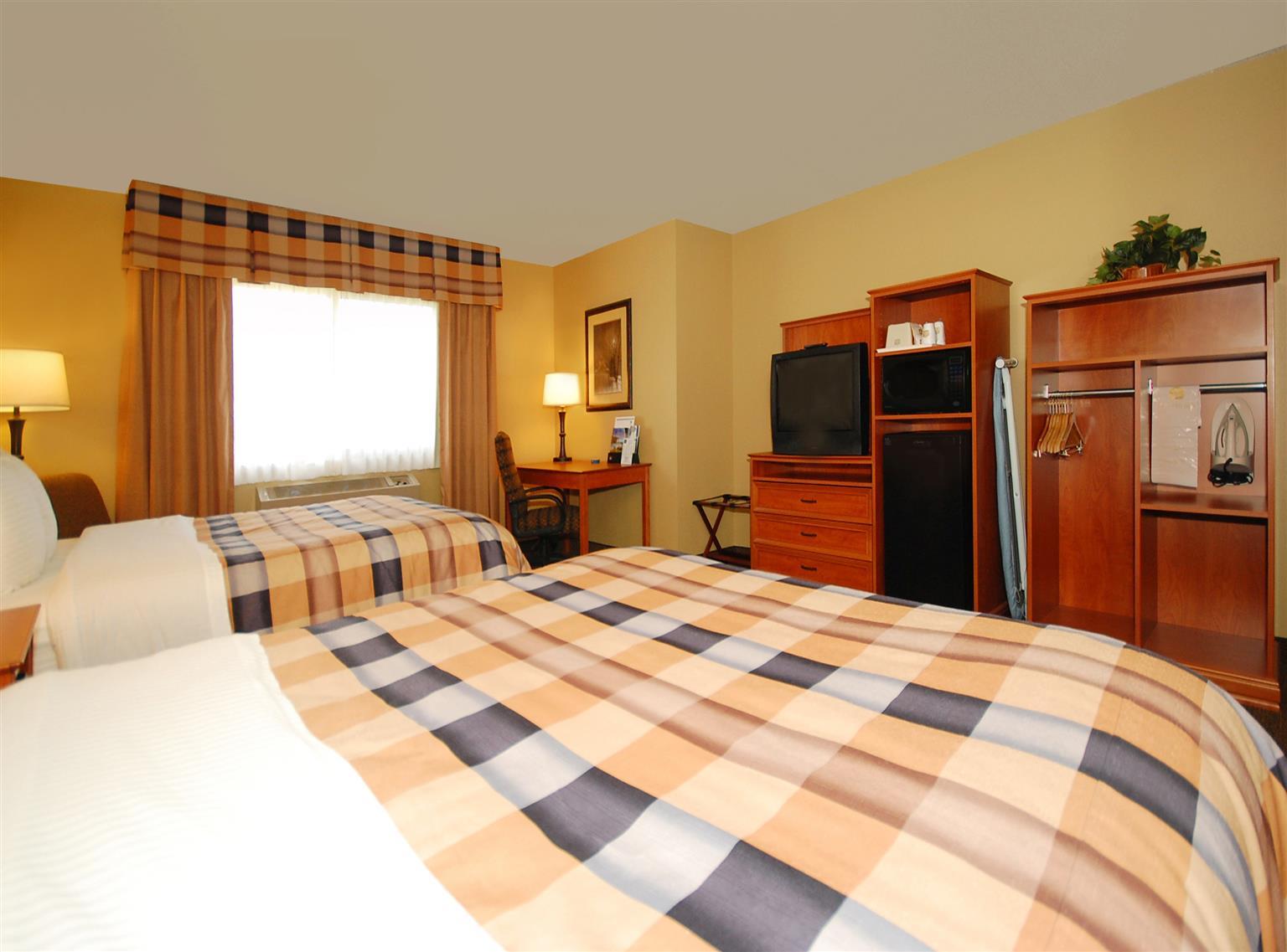 Best Western Derby Inn Eagle River Bilik gambar