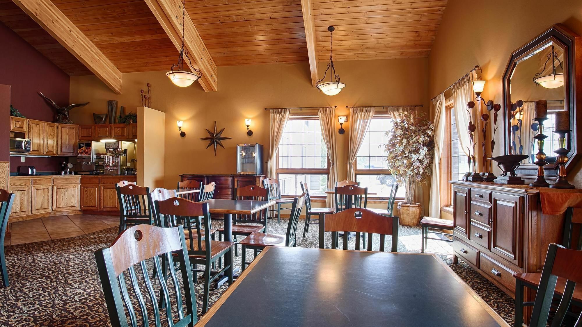 Best Western Derby Inn Eagle River Luaran gambar